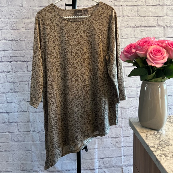 Chico's Tops - Chico’s Travelers Collection Gold Top